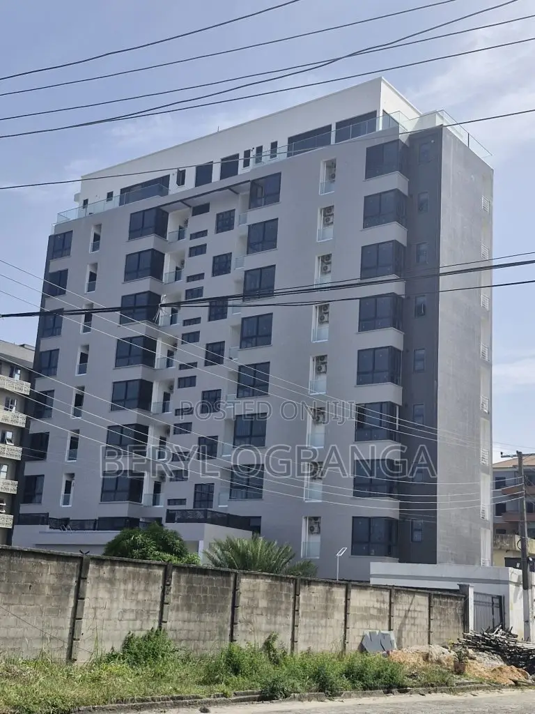 3bdrm Duplex in Lekki Phase 1 for sale in Lekki Phase 1