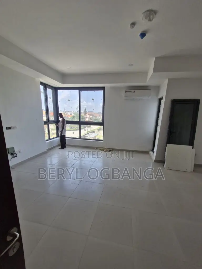 3bdrm Duplex in Lekki Phase 1 for sale in Lekki Phase 1