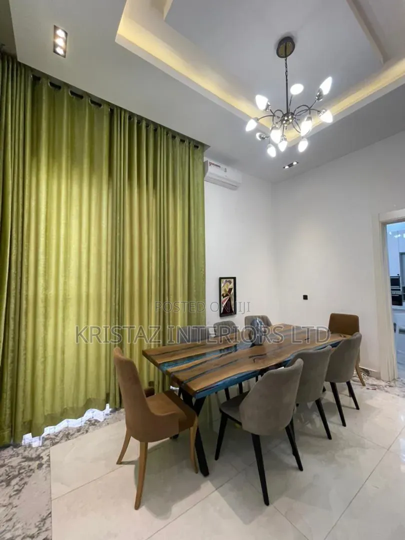 5bdrm Duplex in Osapa london for sale in Osapa london