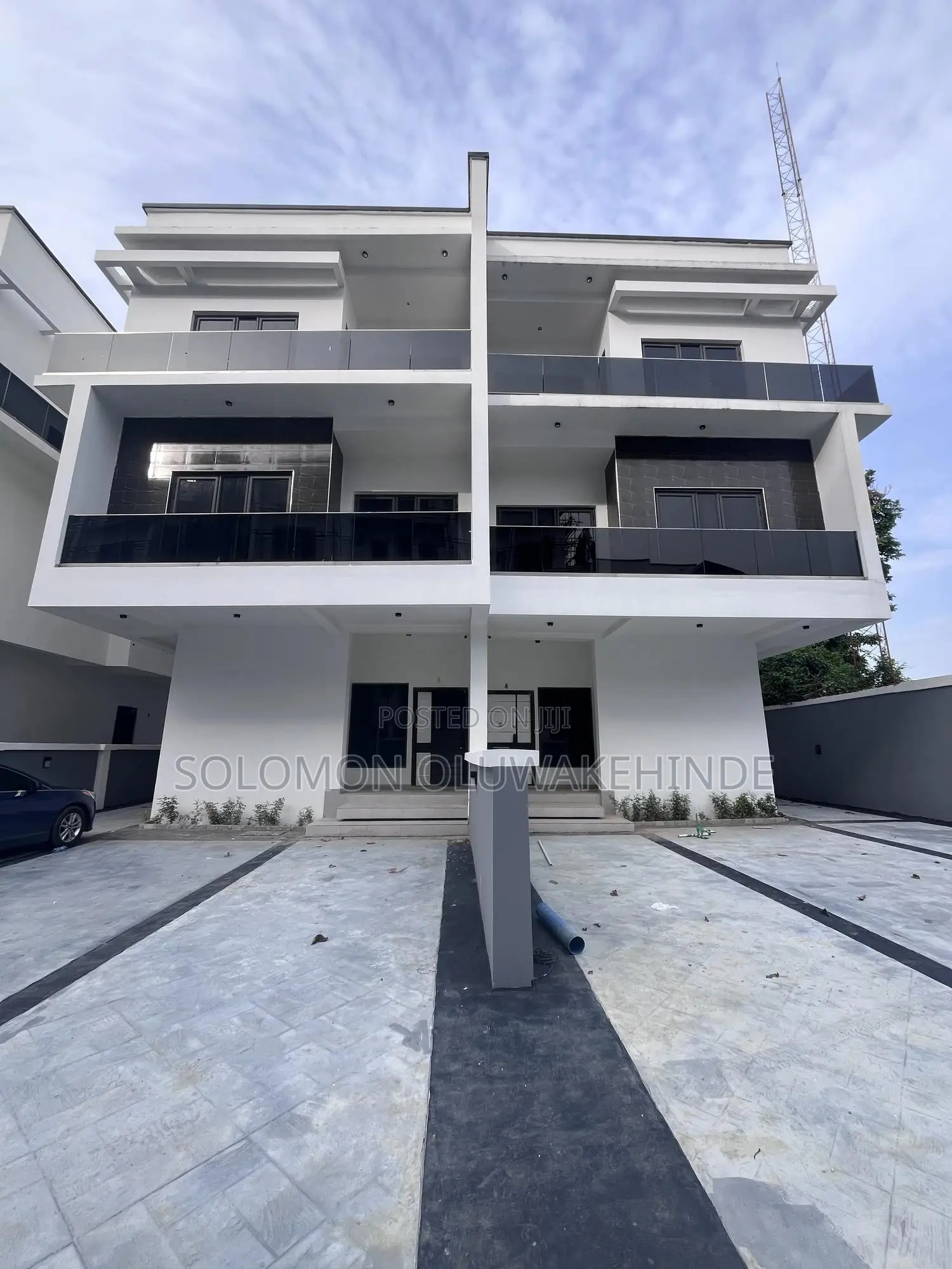 5bdrm Duplex in Ikeja Gra for sale in Ikeja GRA
