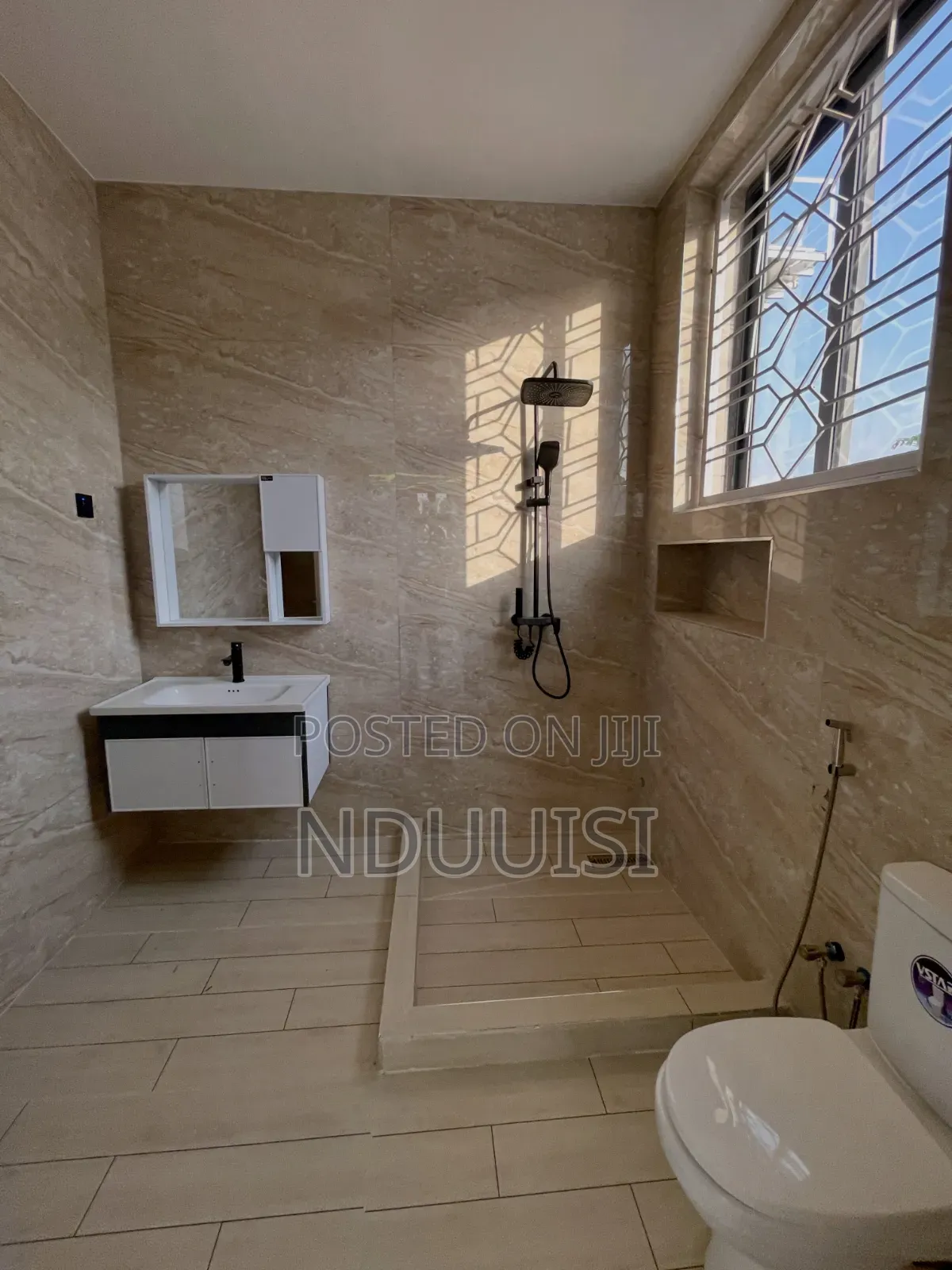 5bdrm Duplex in Dawaki for sale in Dawaki