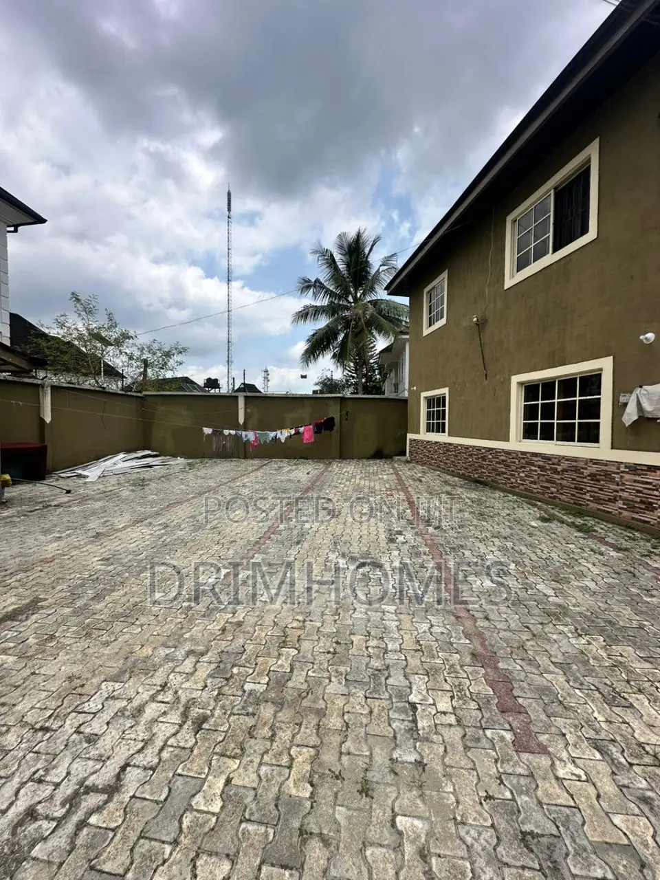 1bdrm Block of Flats in Majesty Estate, Obio-Akpor for sale in Obio-Akpor
