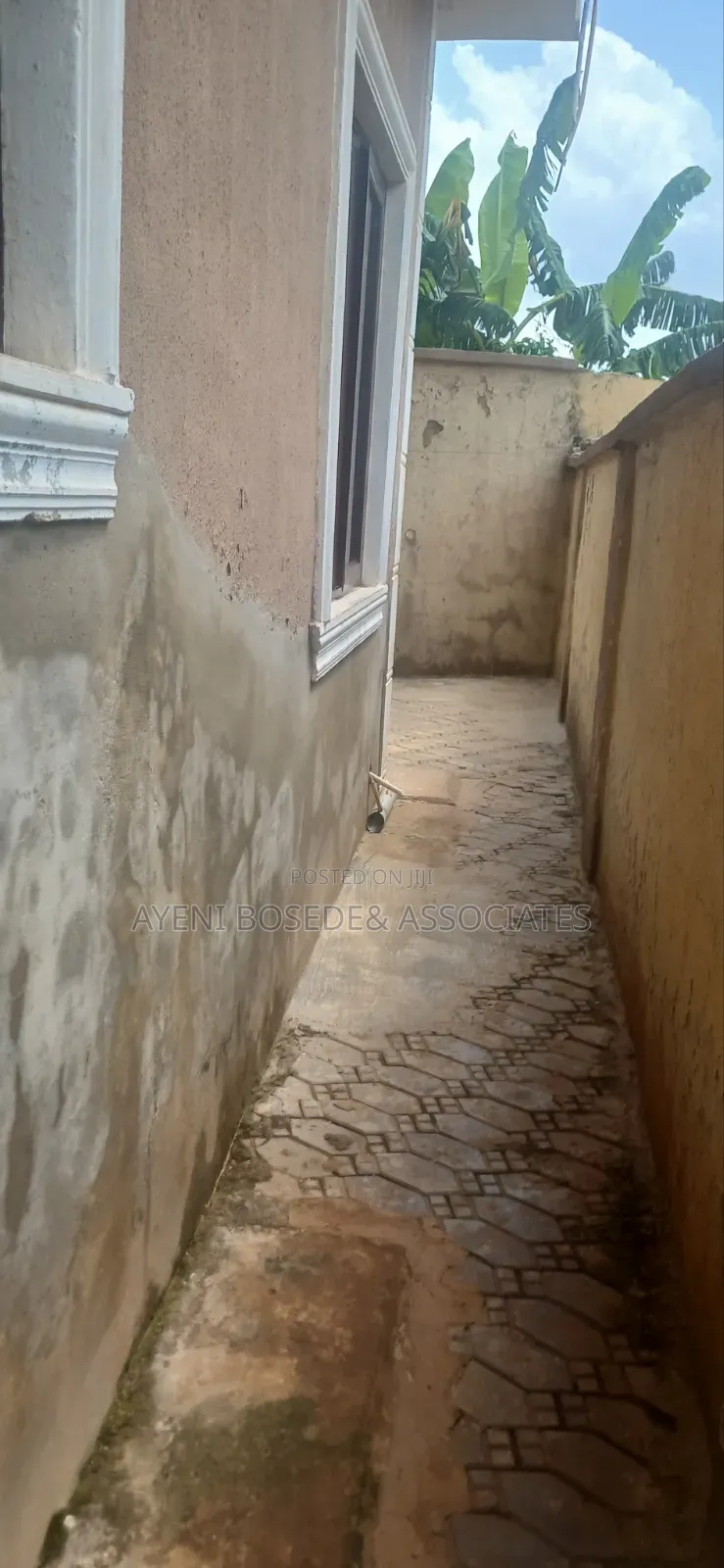 Furnished 1bdrm Block of Flats in Bankole Estate, Obafemi-Owode in Obafemi-Owode