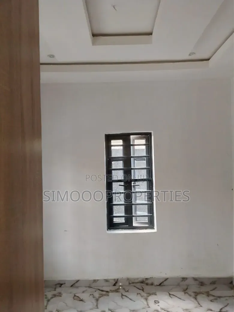 2bdrm Block of Flats in Igando Oloja, Ibeju for rent in Ibeju