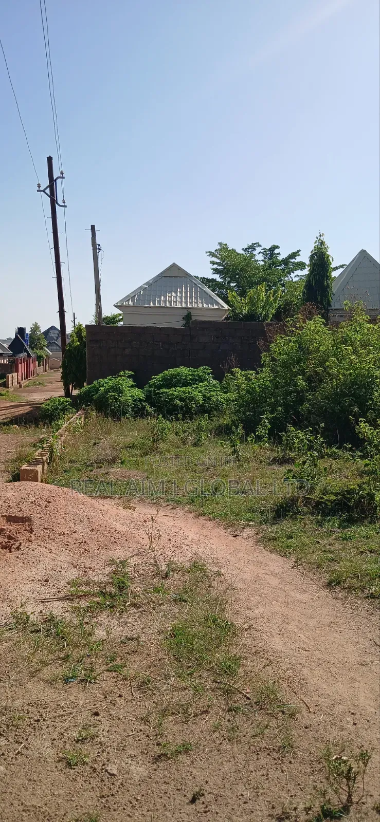 Quarter Plot for Sale at Rayfield Guratop in Jos