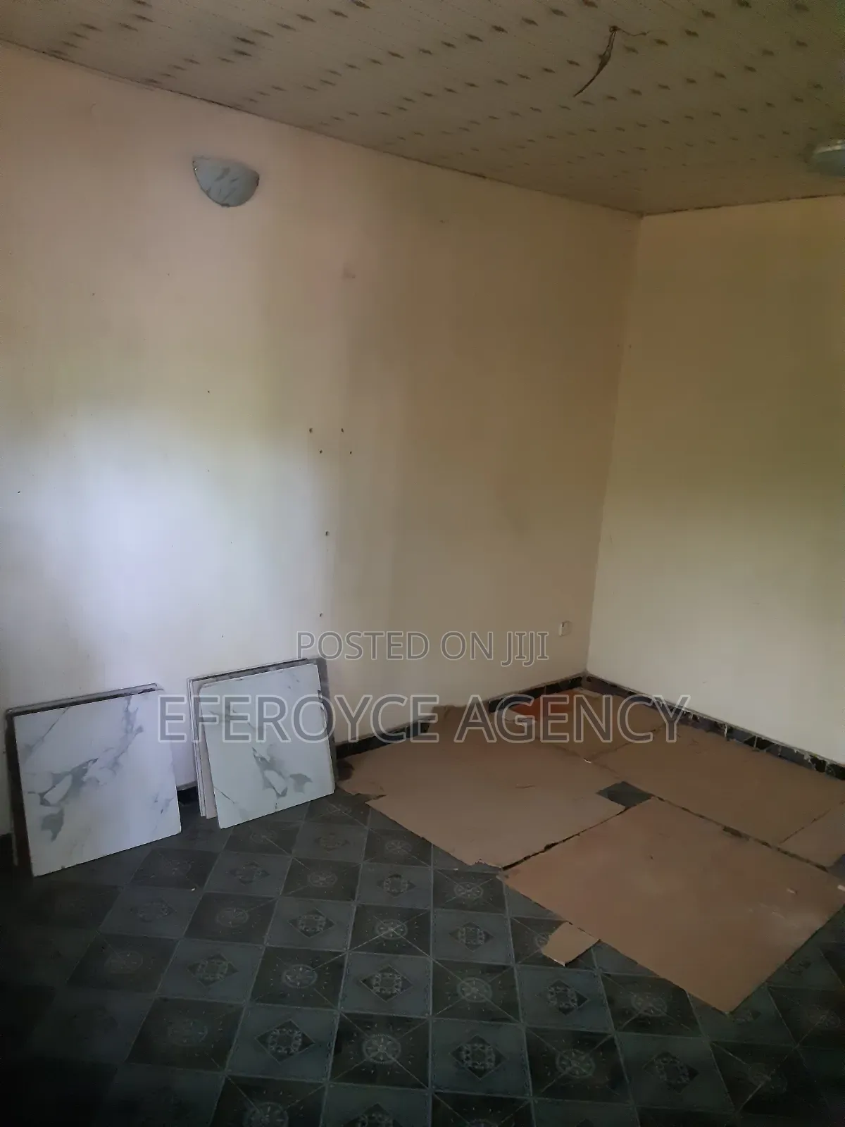 1bdrm Room & Parlour in Agbor Road, Benin City for rent in Benin City