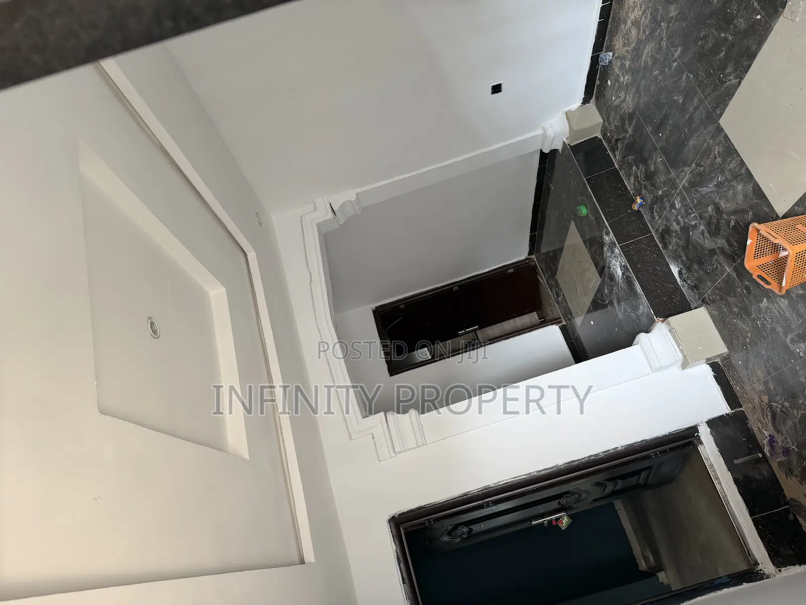 2bdrm Block of Flats in Pz Estate, Benin City for rent in Benin City