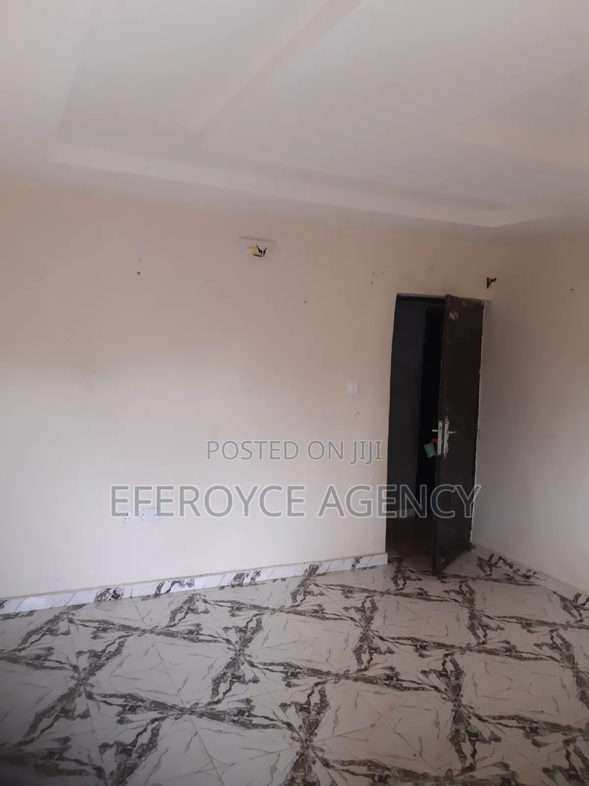 2bdrm Apartment in Agbor Road, Benin City for rent in Benin City