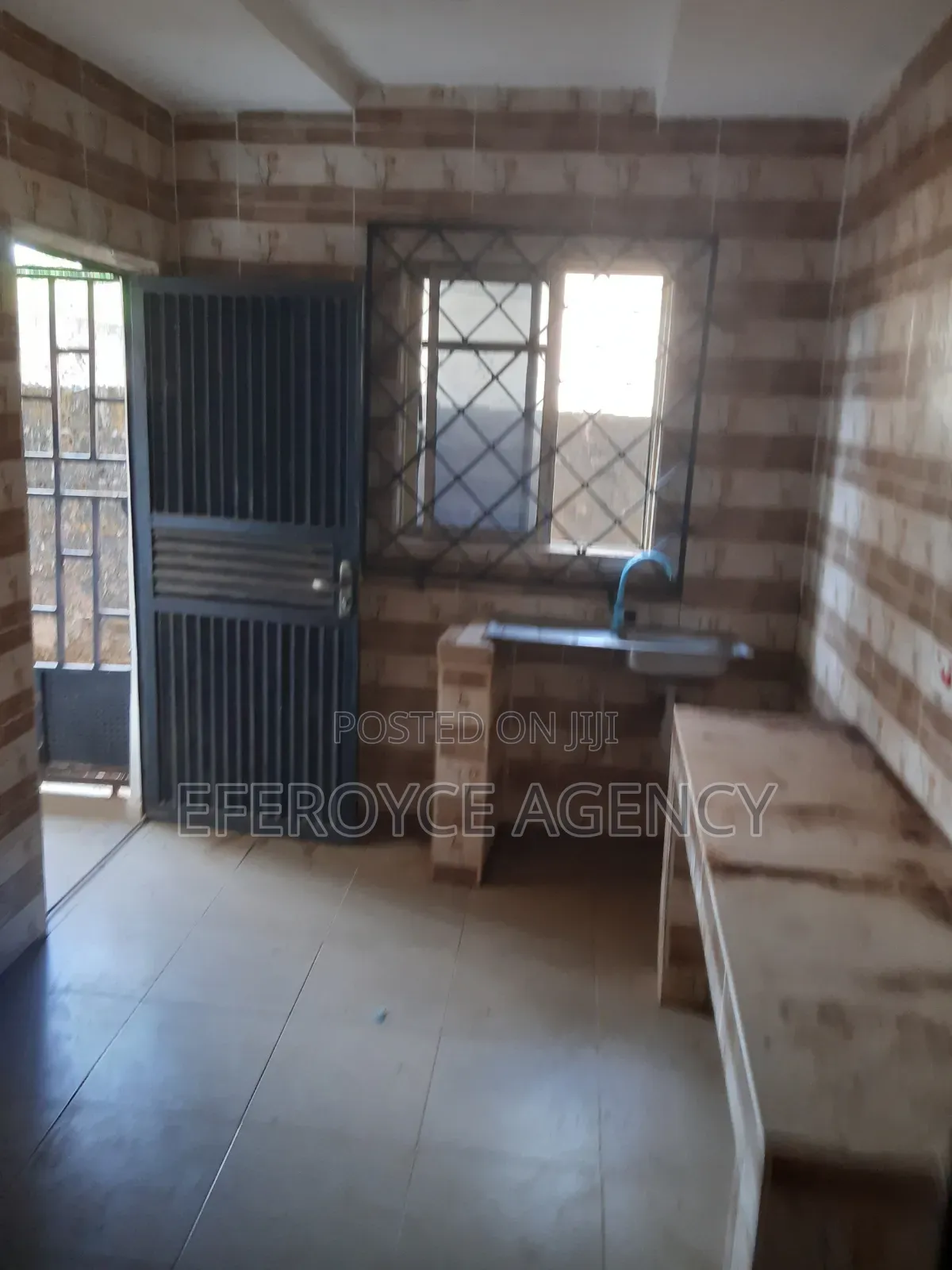 2bdrm Apartment in Agbor Road, Benin City for rent in Benin City