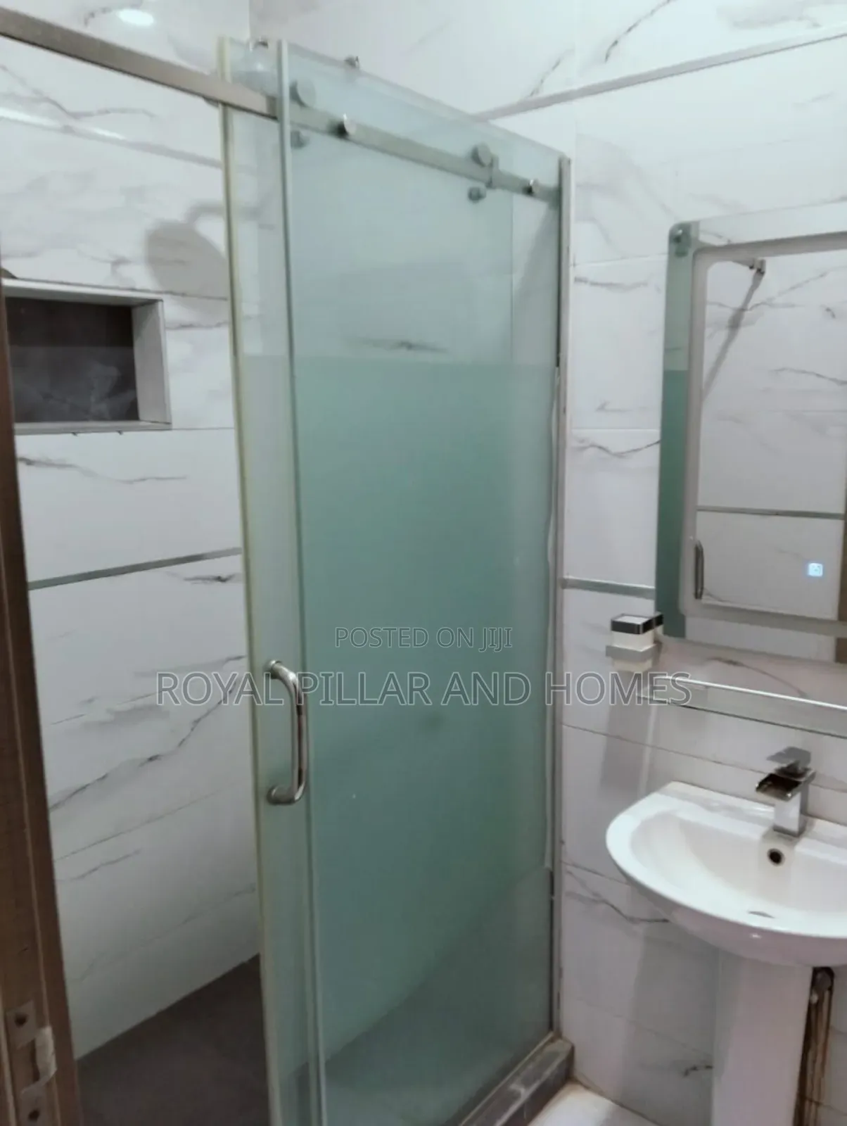 5bdrm Duplex in Guzape Main for rent in Guzape District