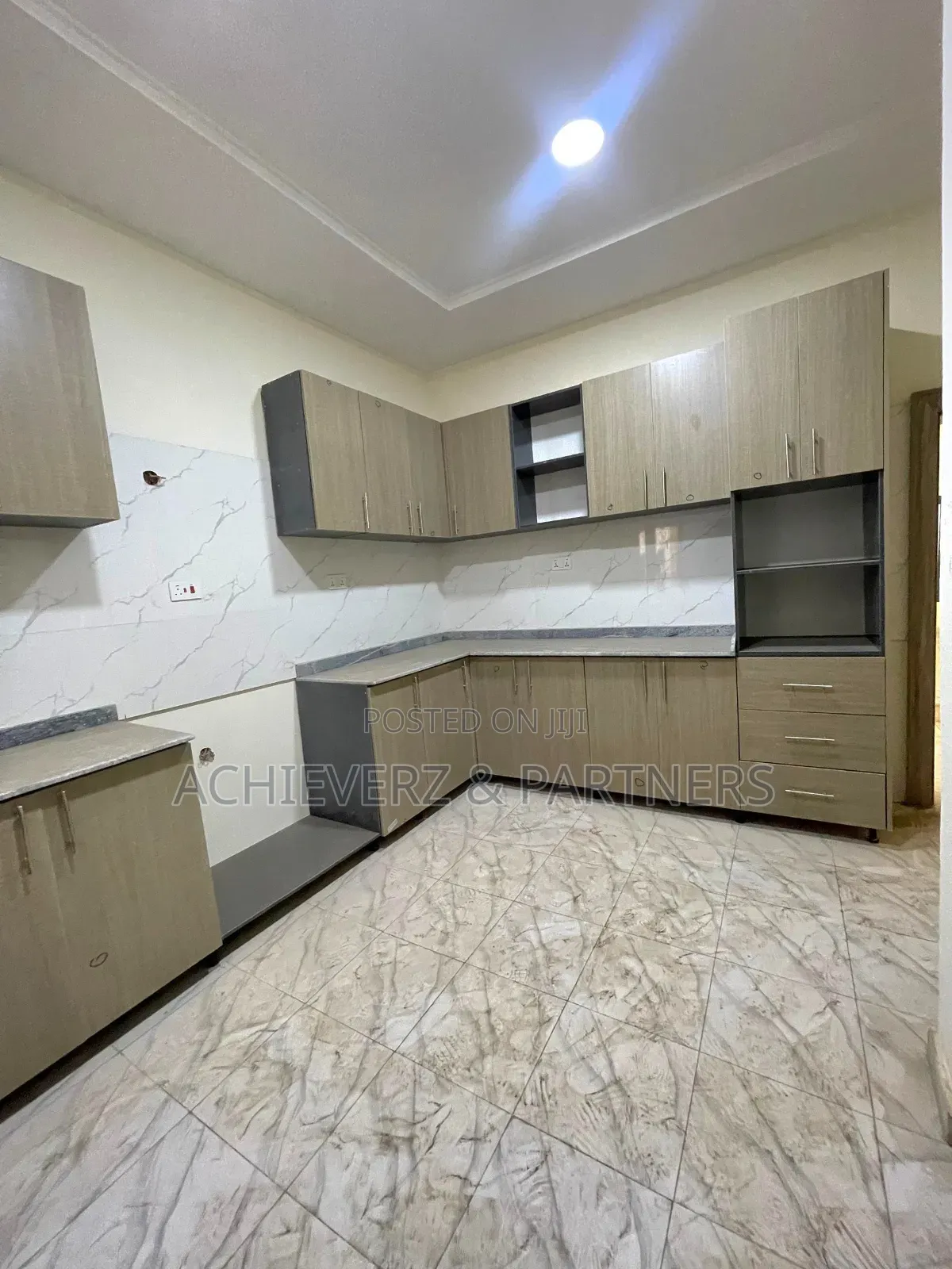 3bdrm Block of Flats in Katampe (Main) for rent in Katampe (Main)