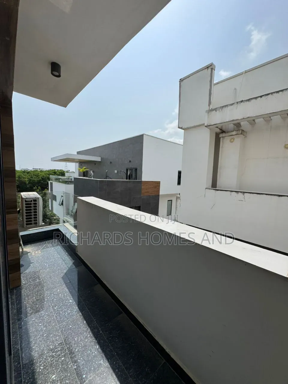 5bdrm Duplex in Banana Island Ikoyi for rent in Banana Island