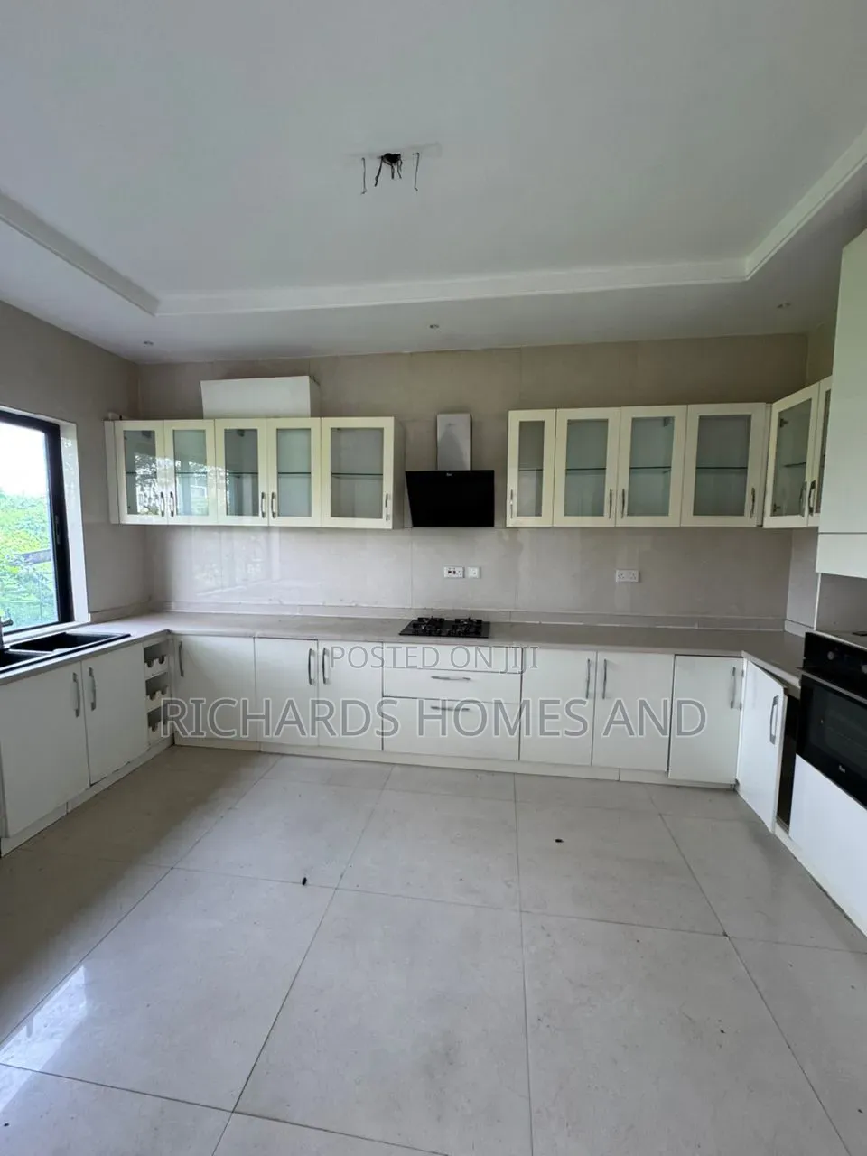 5bdrm Duplex in Banana Island Ikoyi for rent in Banana Island