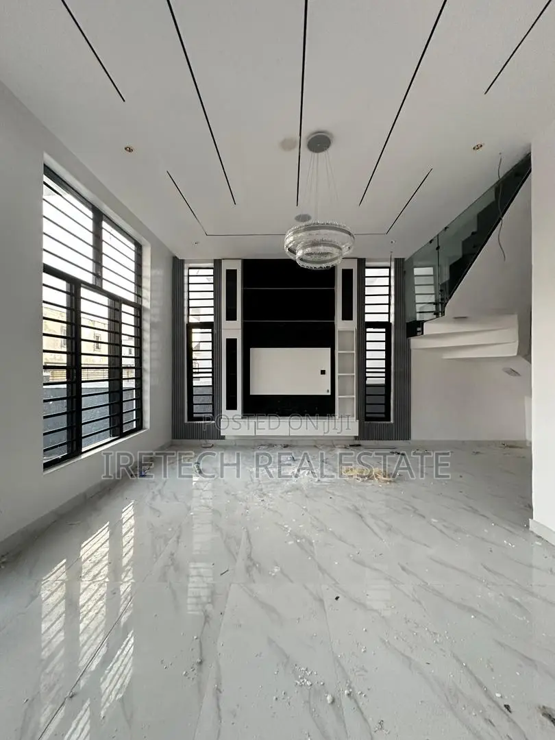 4bdrm Duplex in Ajah In A Gated Call, Olokonla for sale in Olokonla
