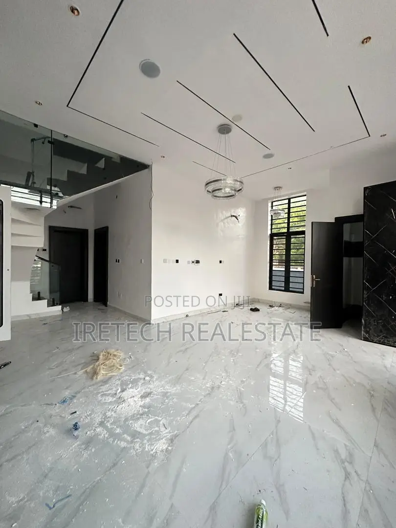 4bdrm Duplex in Ajah In A Gated Call, Olokonla for sale in Olokonla
