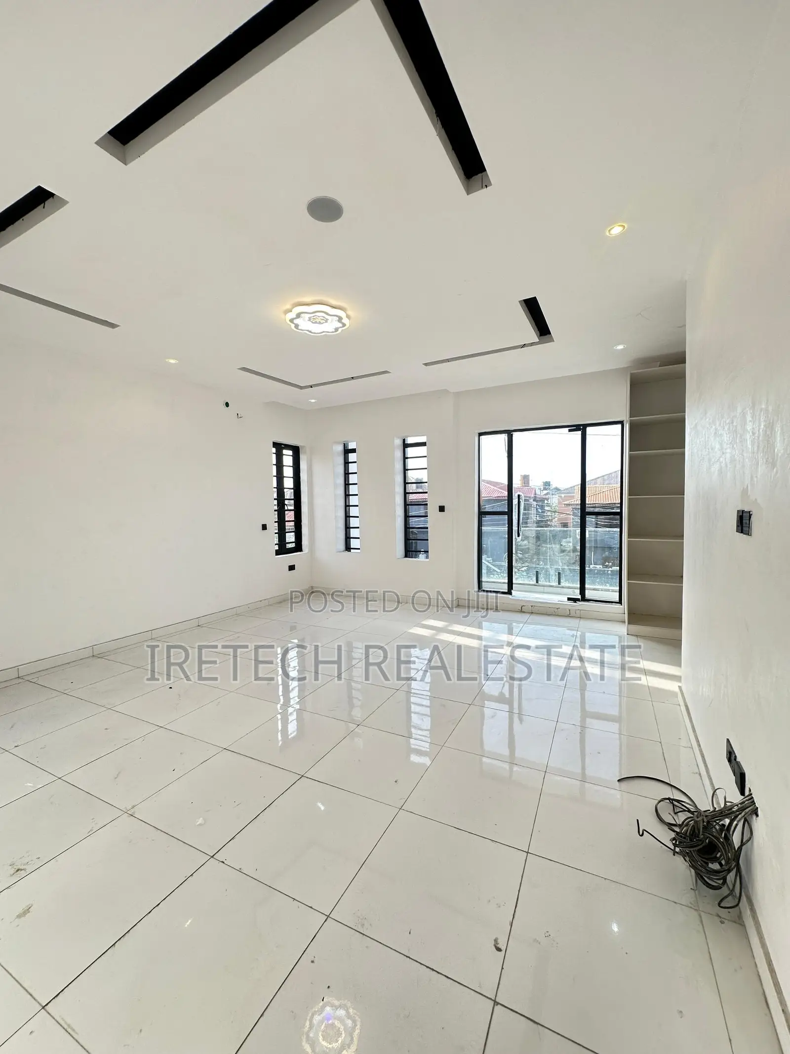 4bdrm Duplex in Ajah By Lbs In A, Olokonla for sale in Olokonla