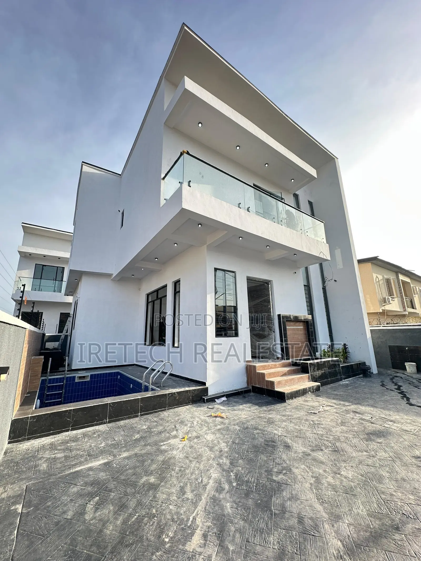 4bdrm Duplex in Ajah By Lbs In A, Olokonla for sale in Olokonla