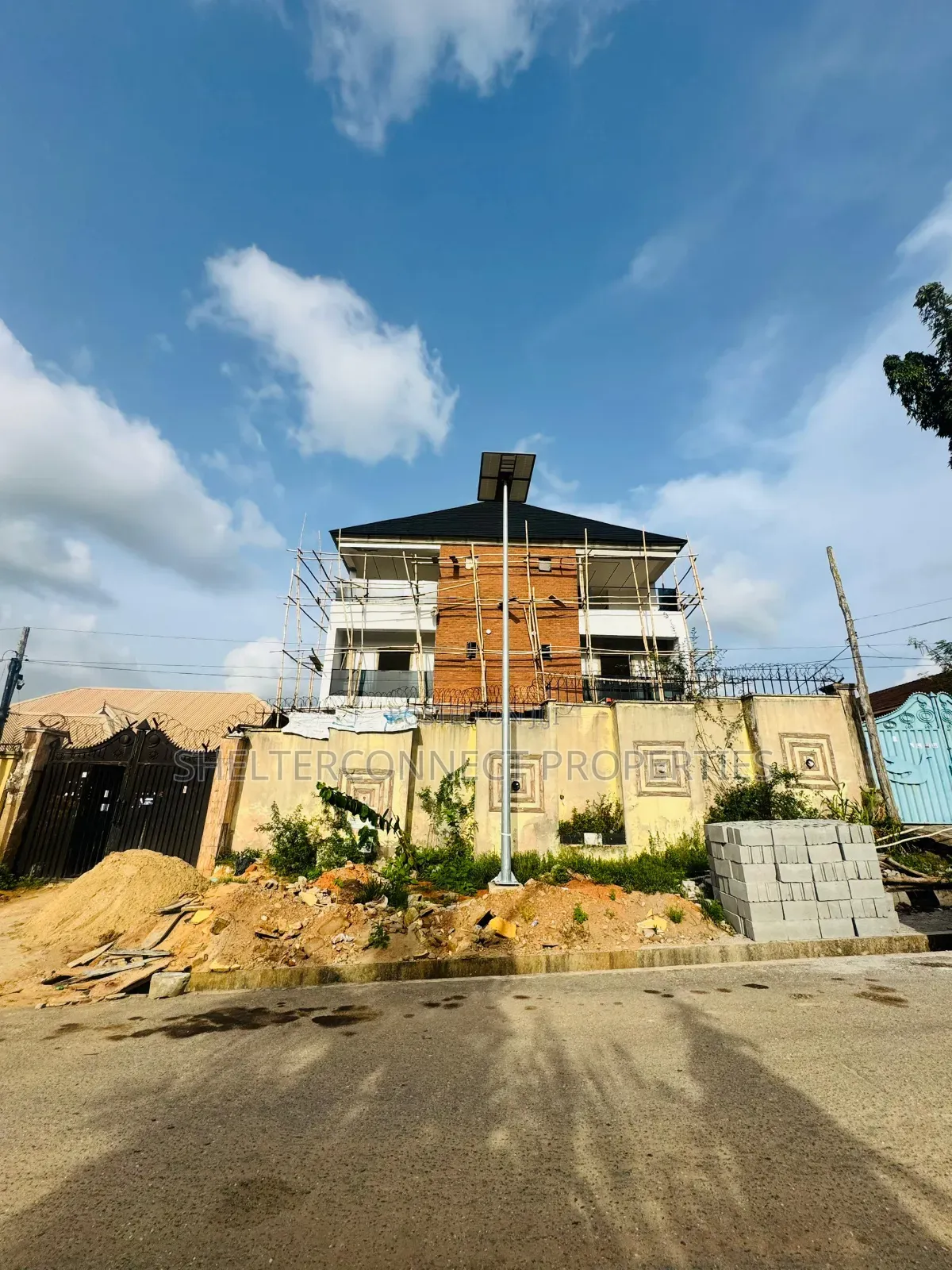 4bdrm Duplex in GRA Phase 1 for sale in GRA Phase 1