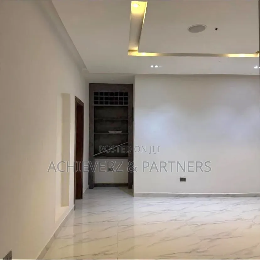 3bdrm Apartment in Guzape District for sale in Guzape District