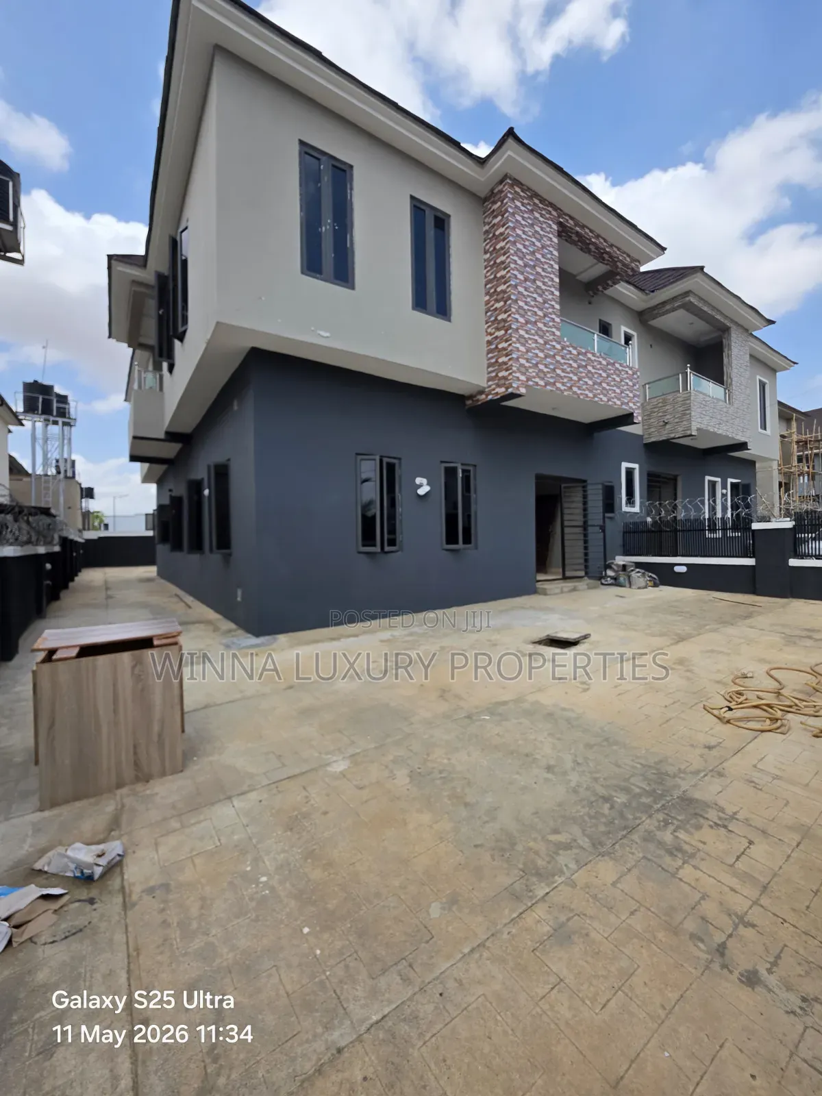 4bdrm Duplex in Goldcity Estate, Lugbe District for rent in Lugbe District