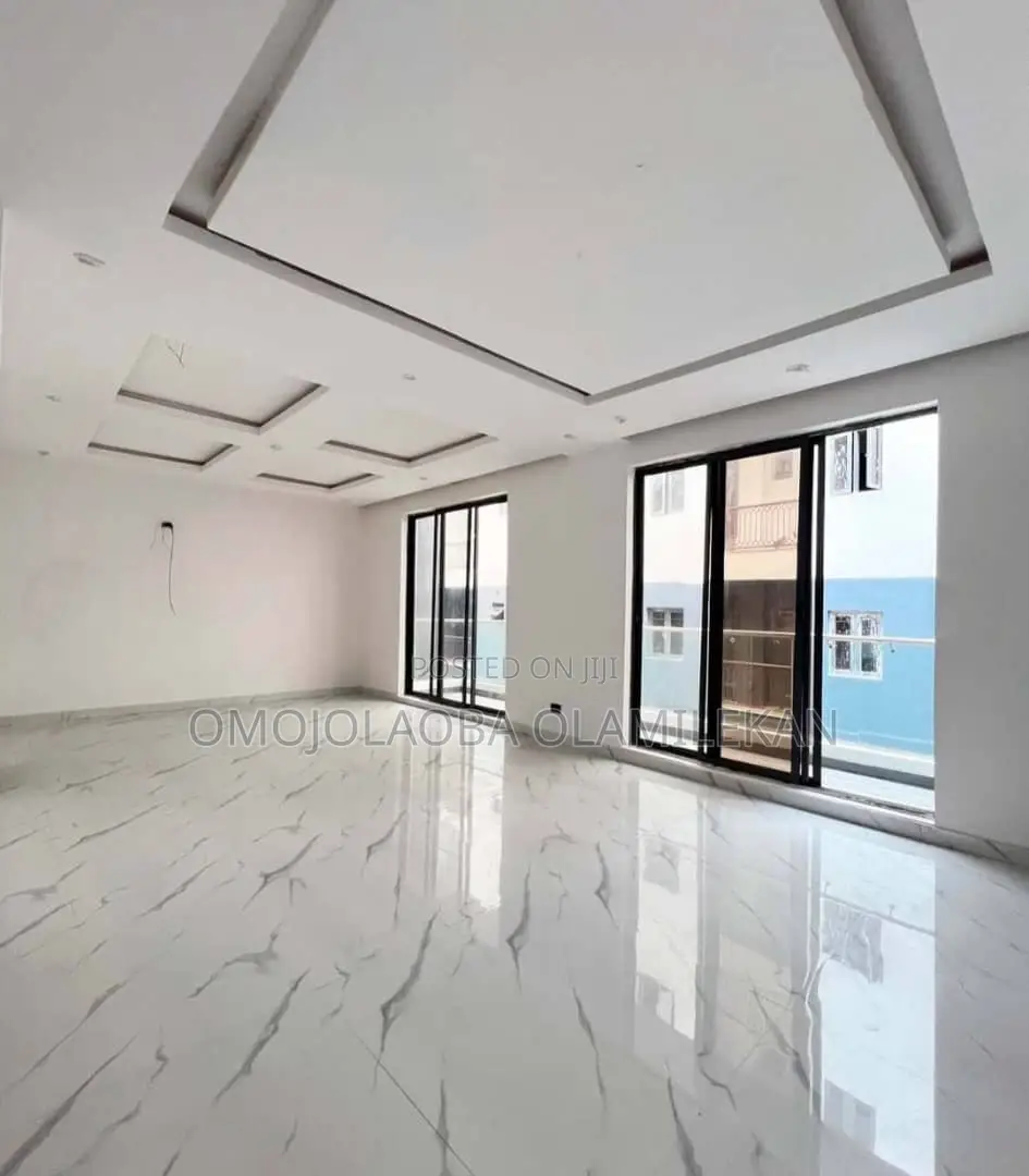 4bdrm Duplex in Victoria Island Extension for rent in Victoria Island Extension