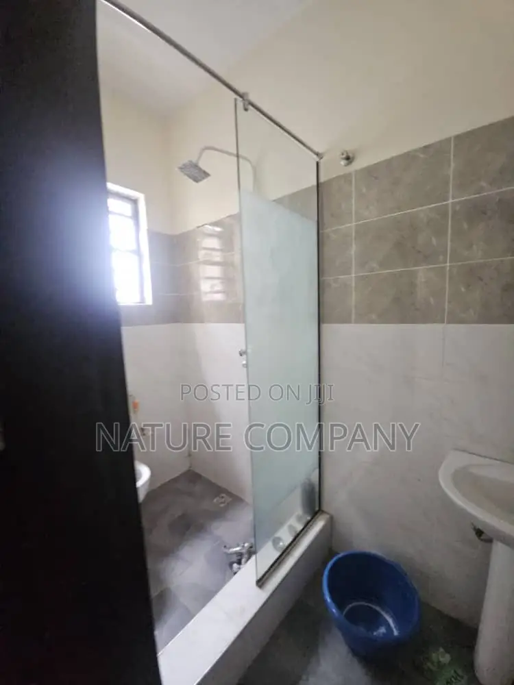 2bdrm Duplex in Omole Phase 2 for rent in Omole Phase 2