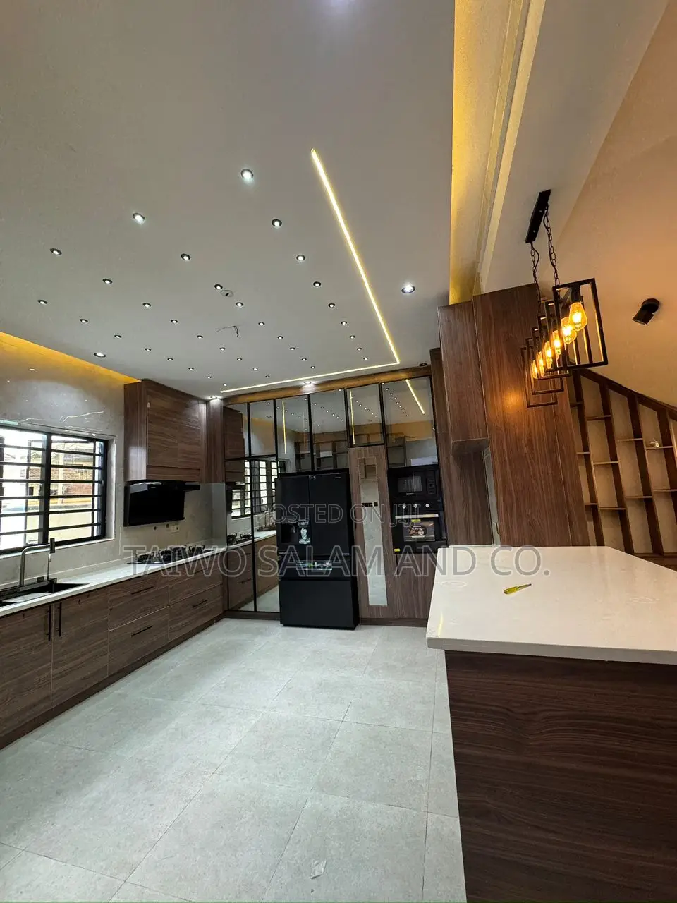 4bdrm Duplex in Agodi for sale in Agodi