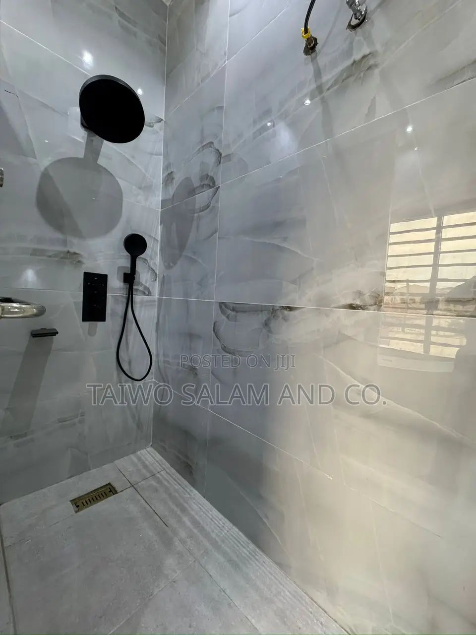 4bdrm Duplex in Agodi for sale in Agodi