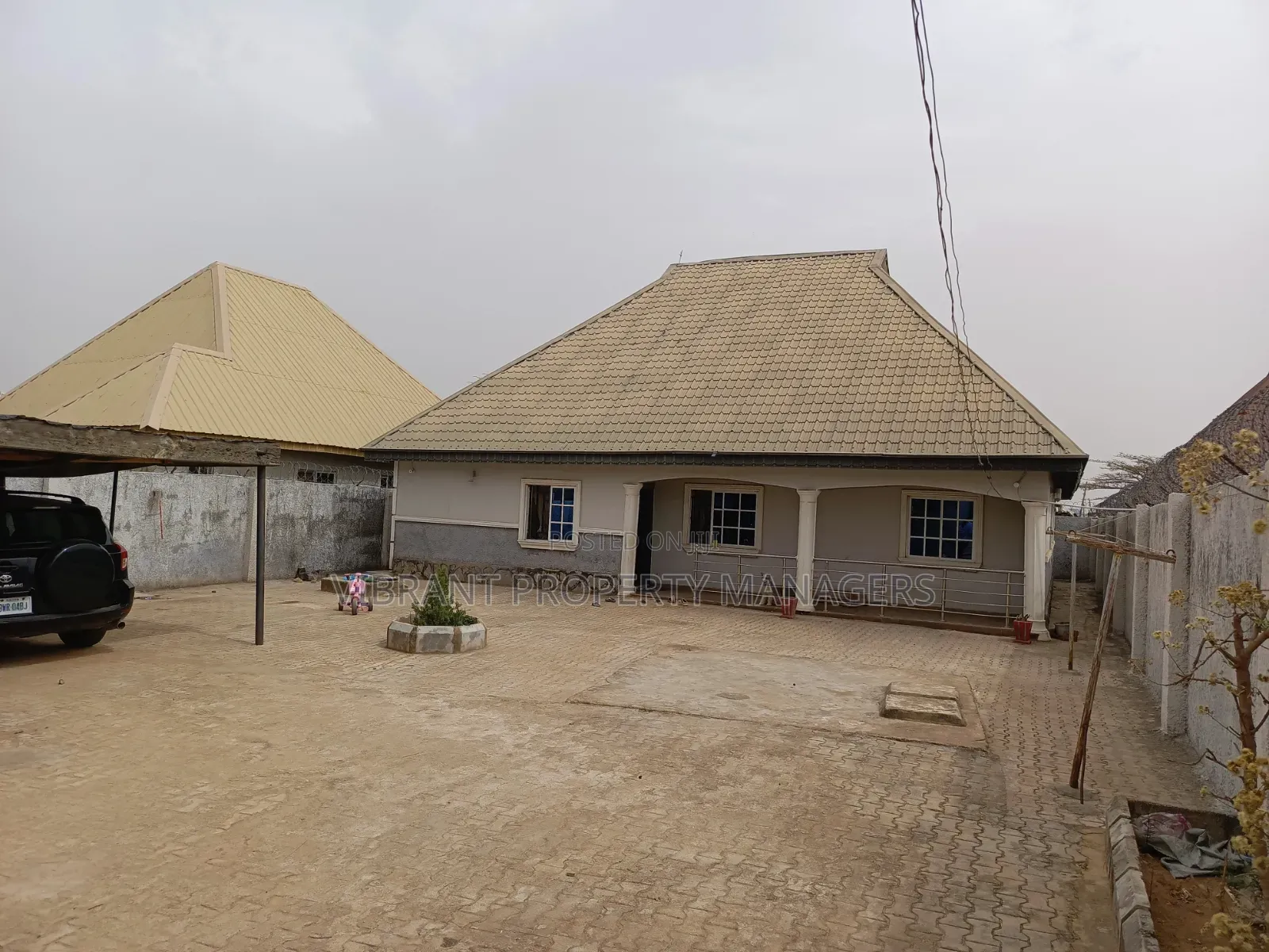 3bdrm Bungalow in Janruwa By Yakowa, Kaduna / Kaduna State for sale in Kaduna / Kaduna State