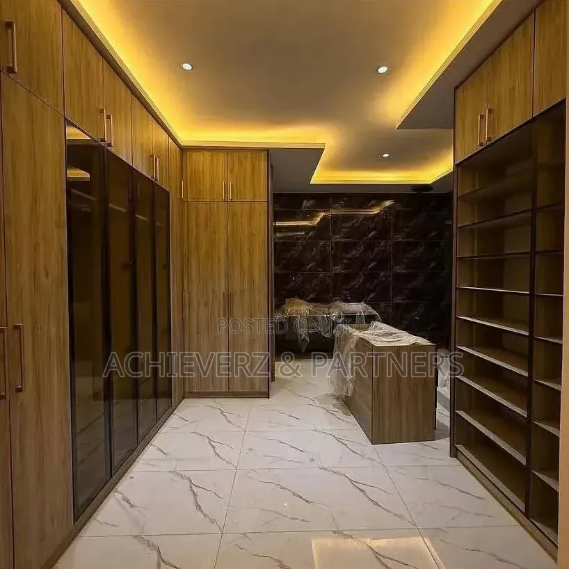 6bdrm Duplex in Maitama for sale in Maitama