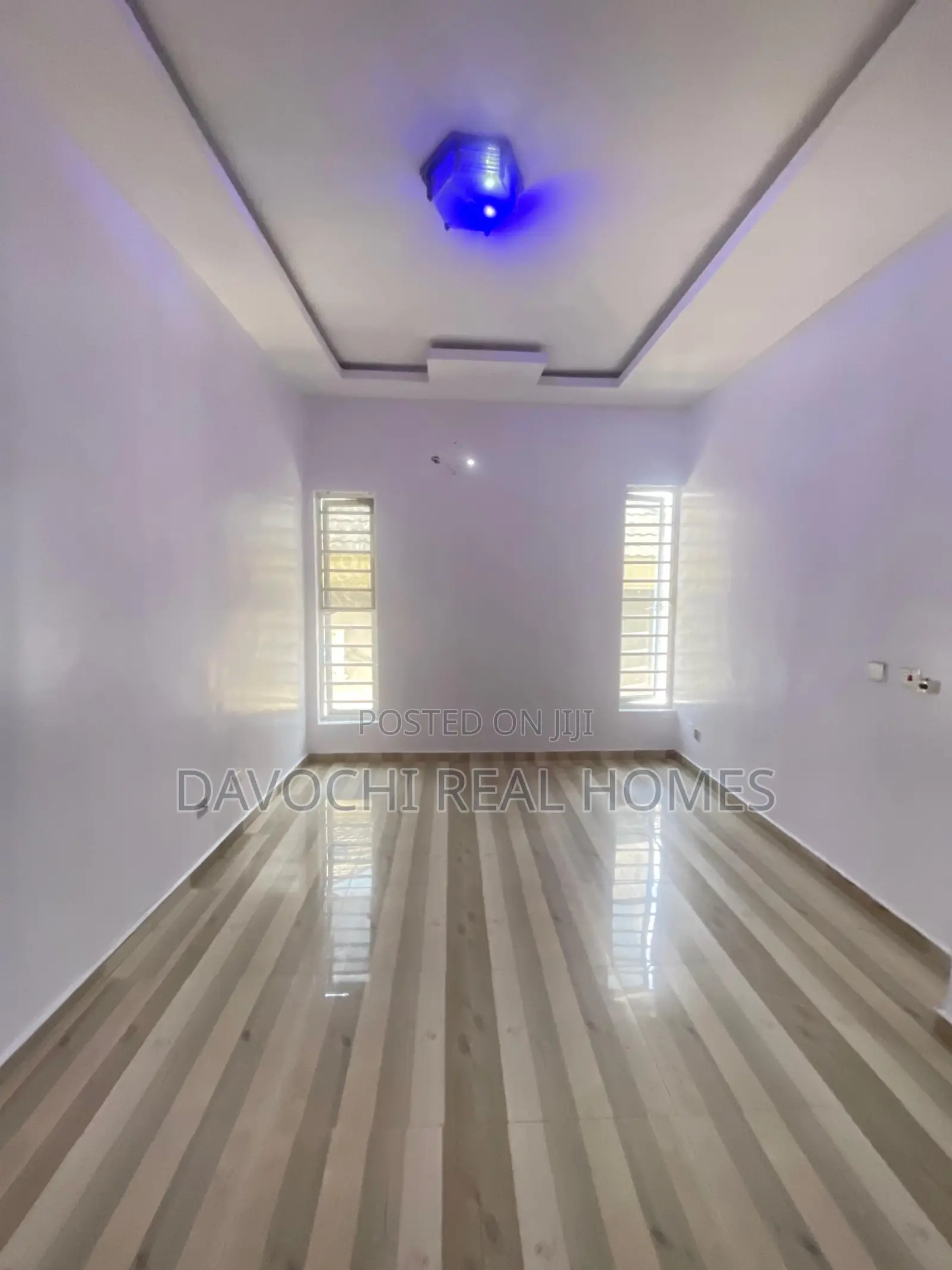 5bdrm Duplex in Osapa London, Jakande for rent in Jakande