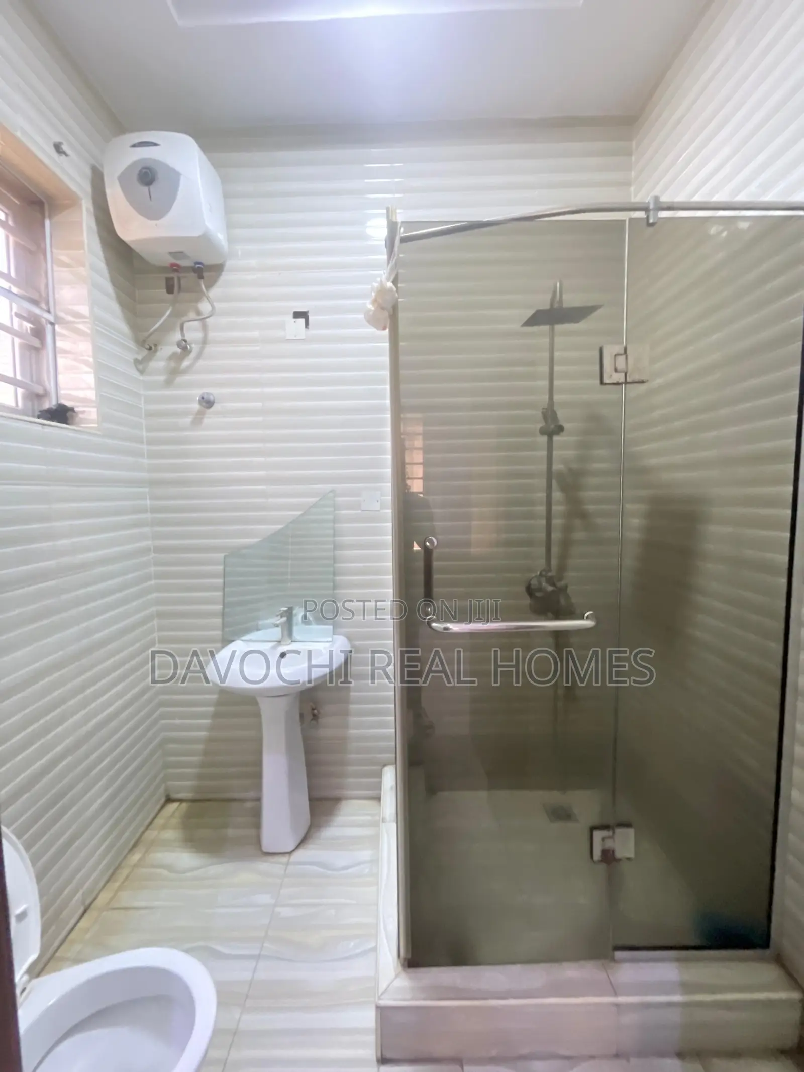 5bdrm Duplex in Osapa London, Jakande for rent in Jakande