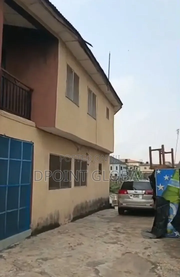 12bdrm Block of Flats in Not Estate, Cement for sale in Cement