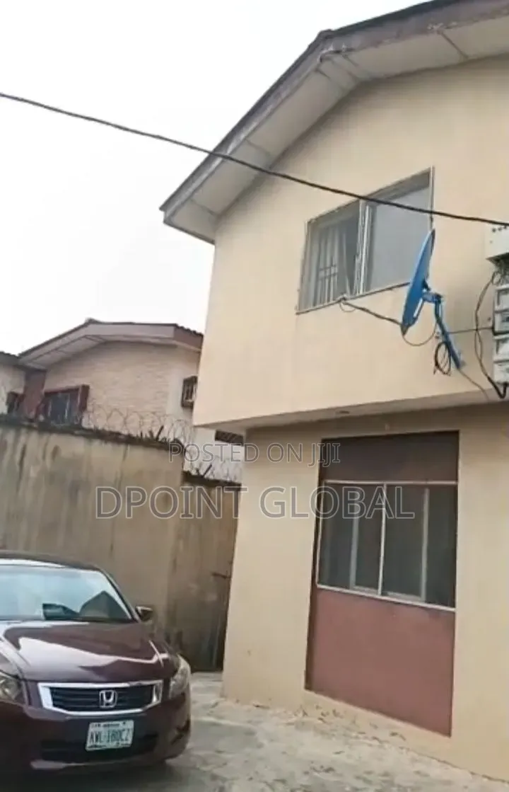 12bdrm Block of Flats in Not Estate, Cement for sale in Cement