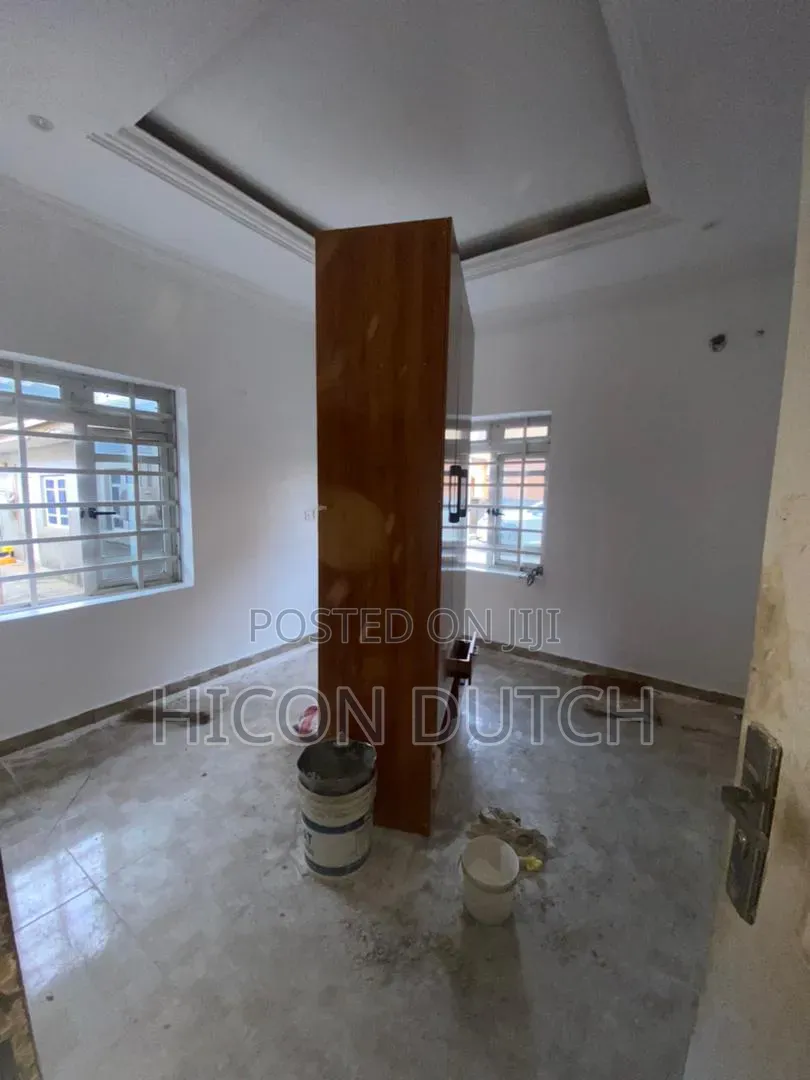 2bdrm Block of Flats in Gwarimpa Main., Gwarinpa for rent in Gwarinpa