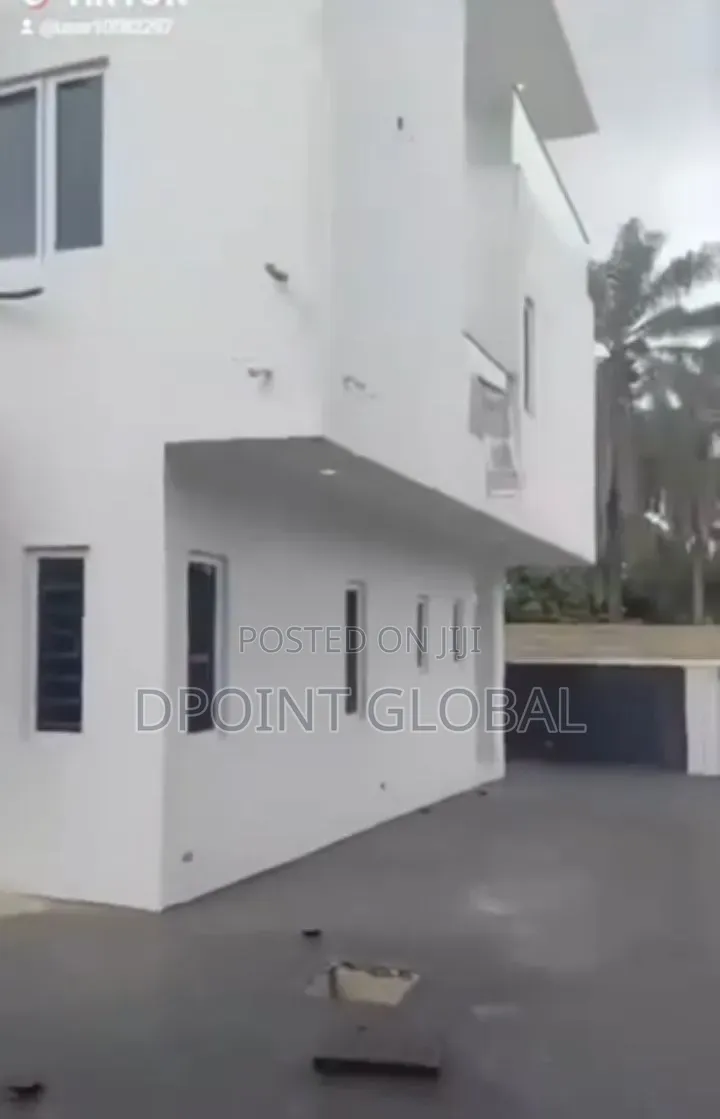 4bdrm Duplex in In Estate, Adeniyi Jones for sale in Adeniyi Jones