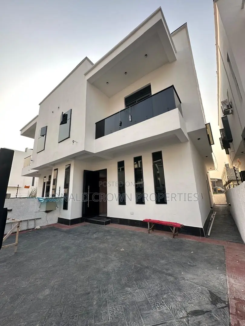 4bdrm Duplex in Ado / Ajah for sale in Ado / Ajah