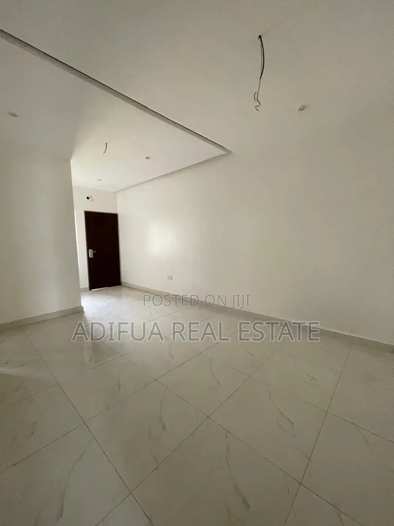 4bdrm Duplex in Jabi for sale in Jabi