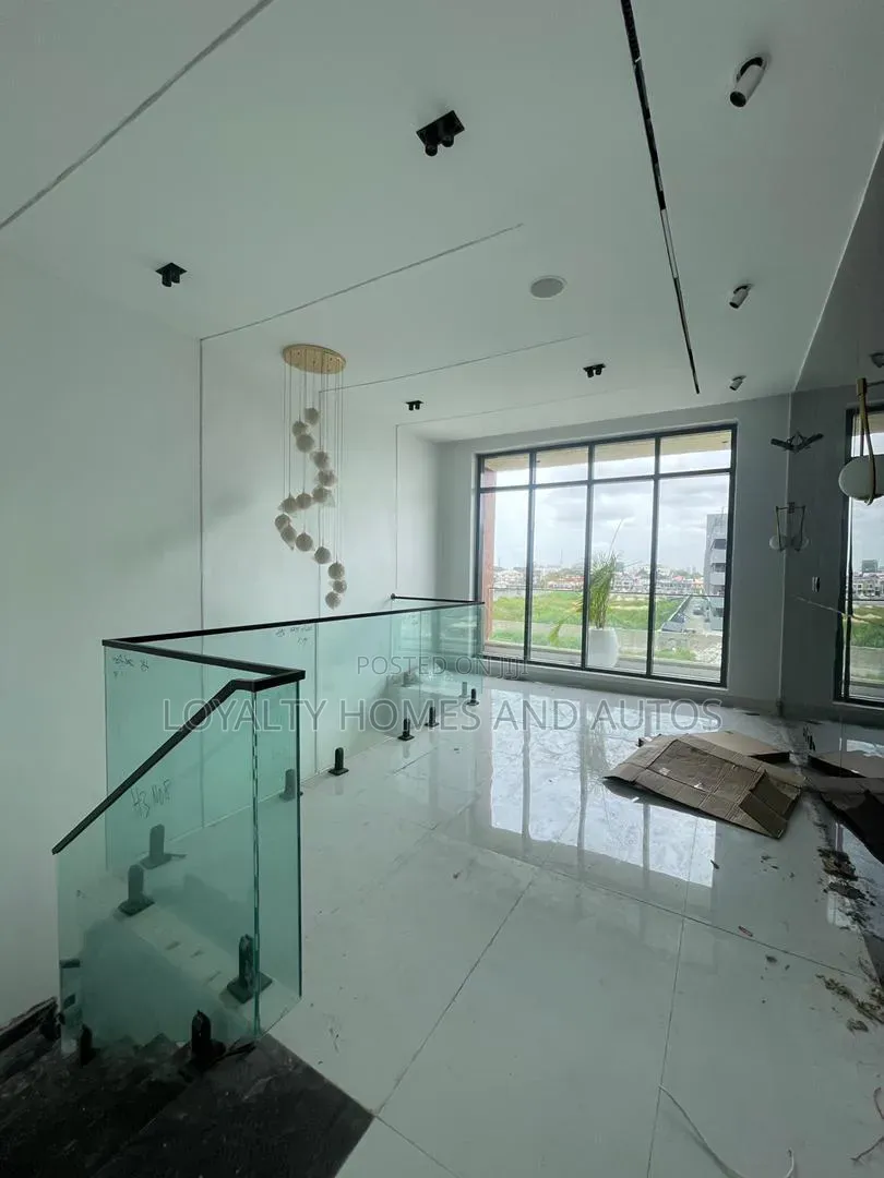 Commercial Property for Sale in Garki 2
