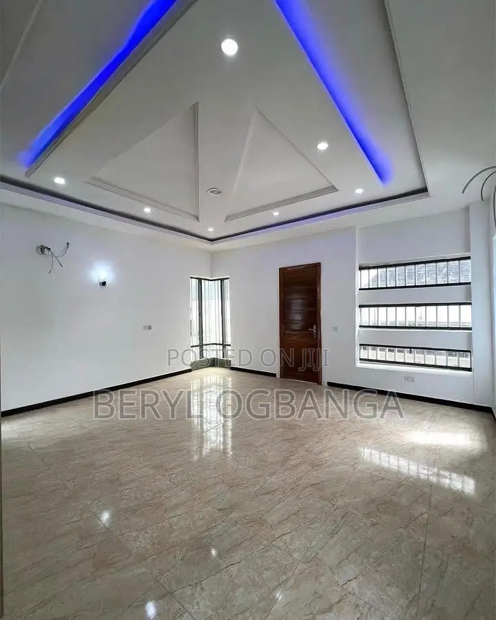 5bdrm Duplex in Lekki Phase 2 for rent in Lekki Phase 2
