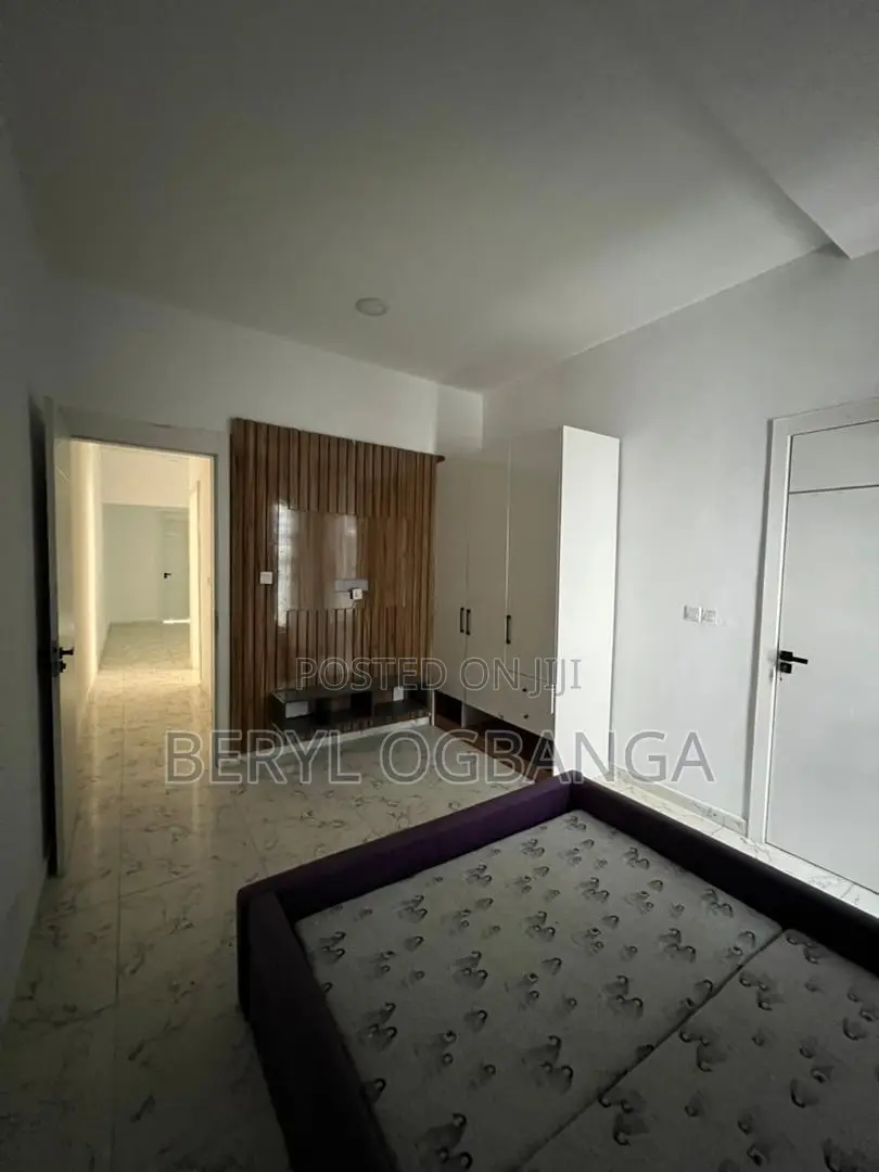 4bdrm Duplex in Lekki Phase 2 for rent in Lekki Phase 2