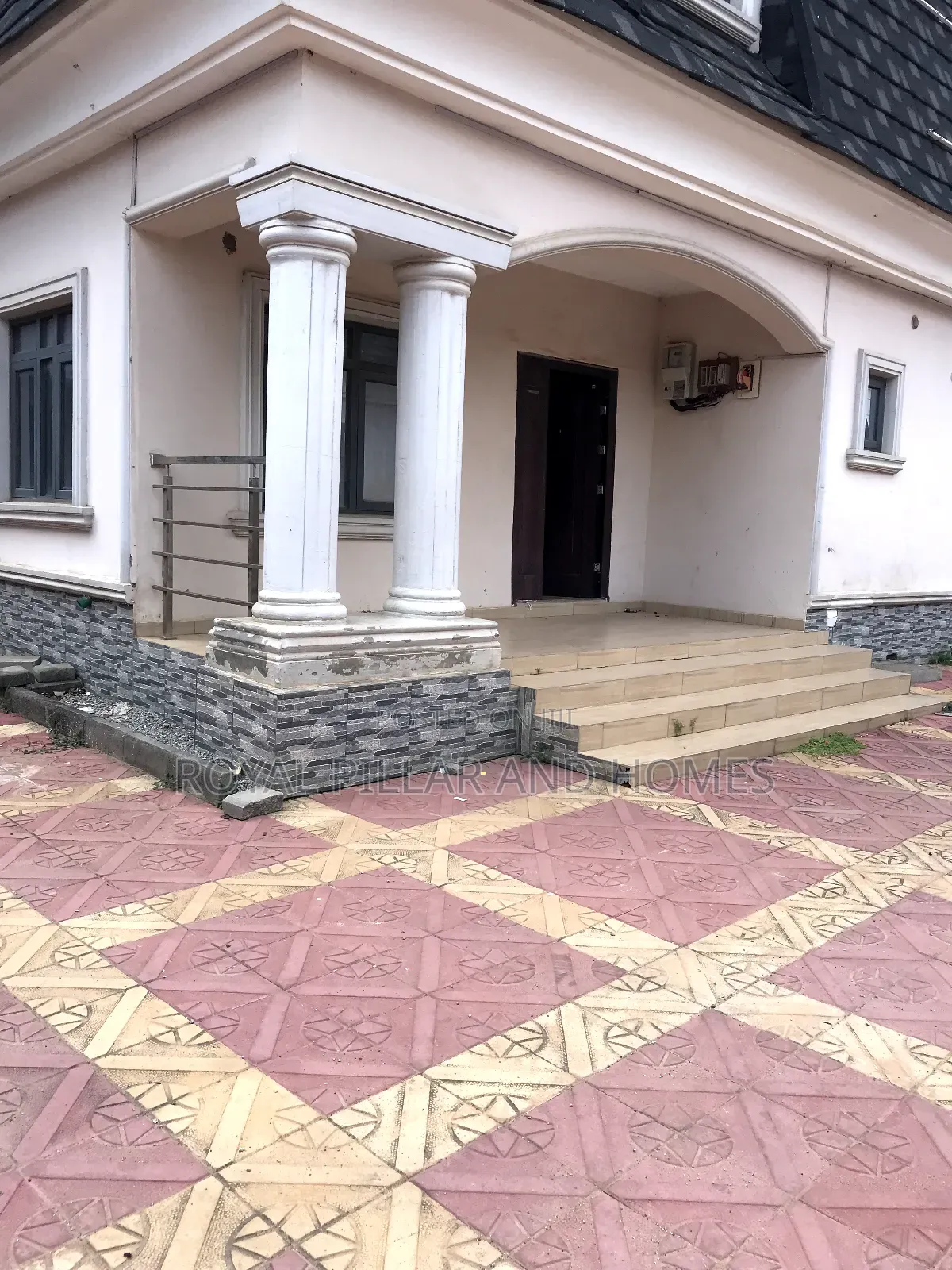 3bdrm Duplex in Fha Behind Amac for rent in FHA