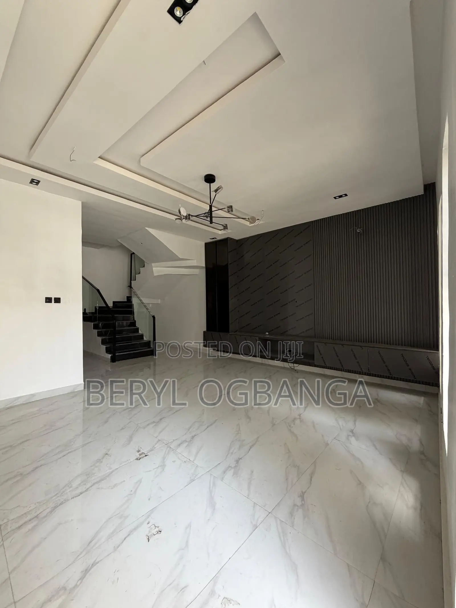 4bdrm Duplex in Lekki Phase 2 for rent in Lekki Phase 2
