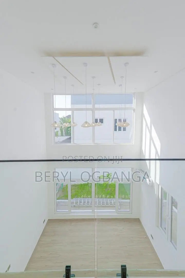 4bdrm Duplex in Lekki Phase 1 for rent in Lekki Phase 1