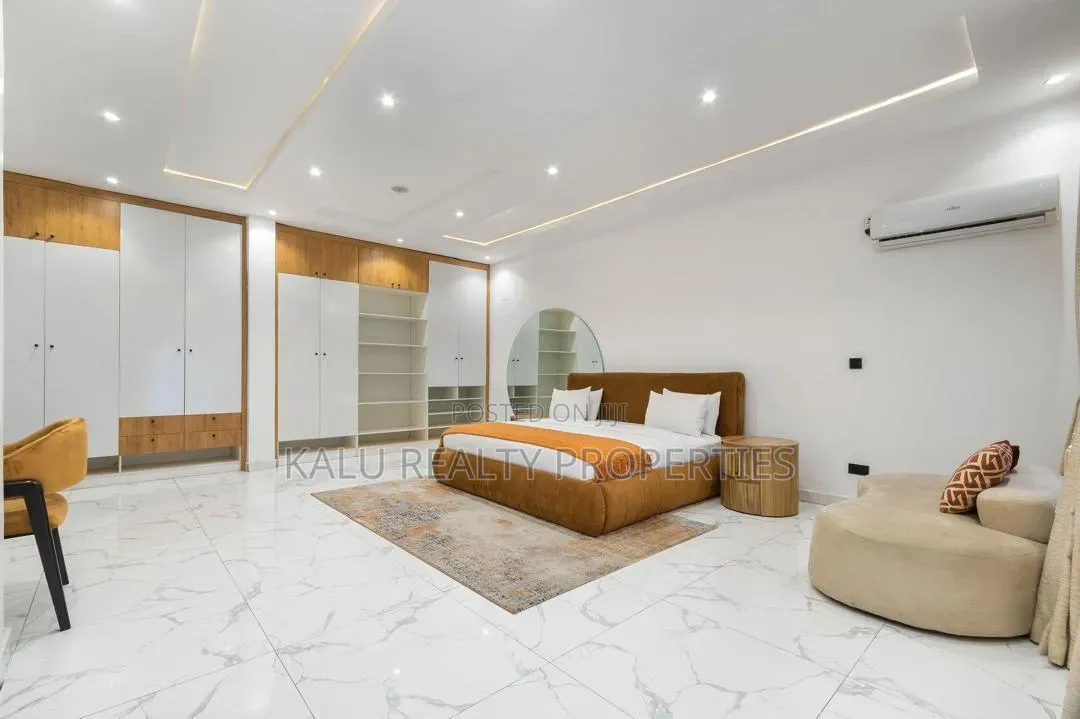 Furnished 3bdrm Apartment in Ikoyi for rent in Ikoyi S.W