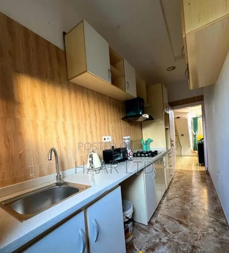 Furnished 3bdrm Duplex in Ikota for sale in Ikota