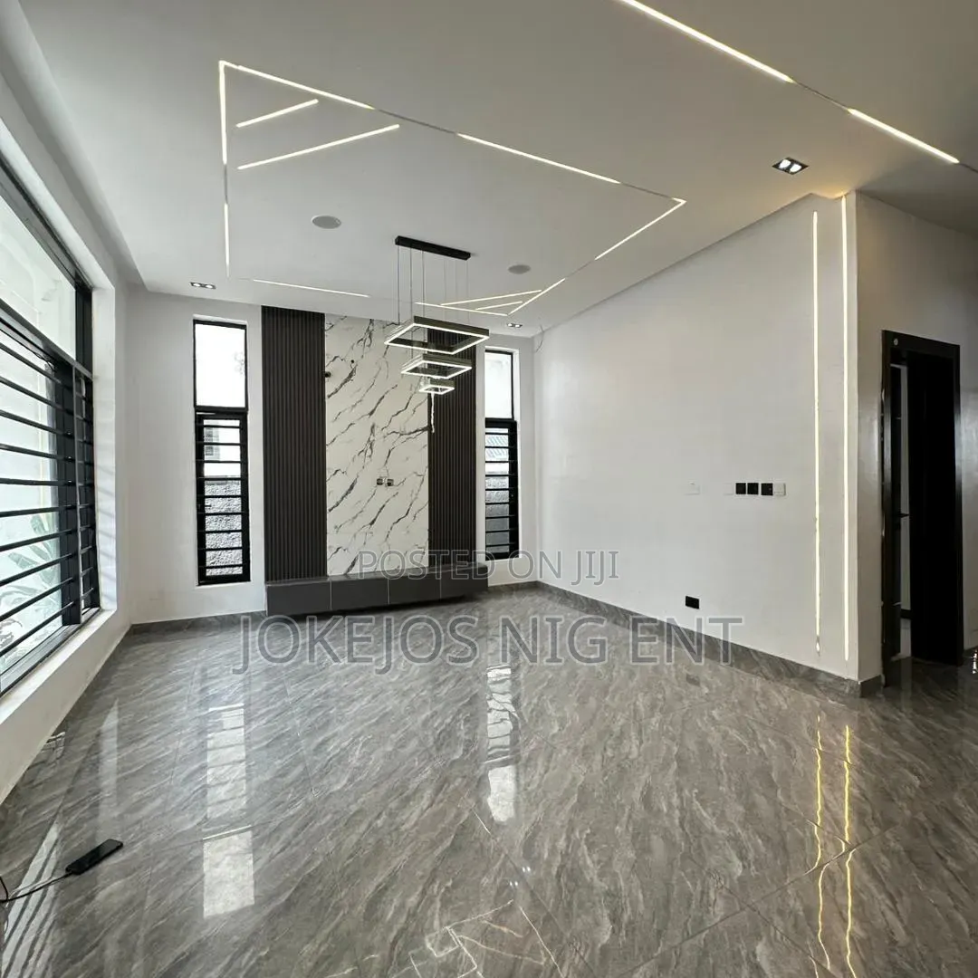 4bdrm Duplex in Ikota Gra Lekki for sale in Ikota