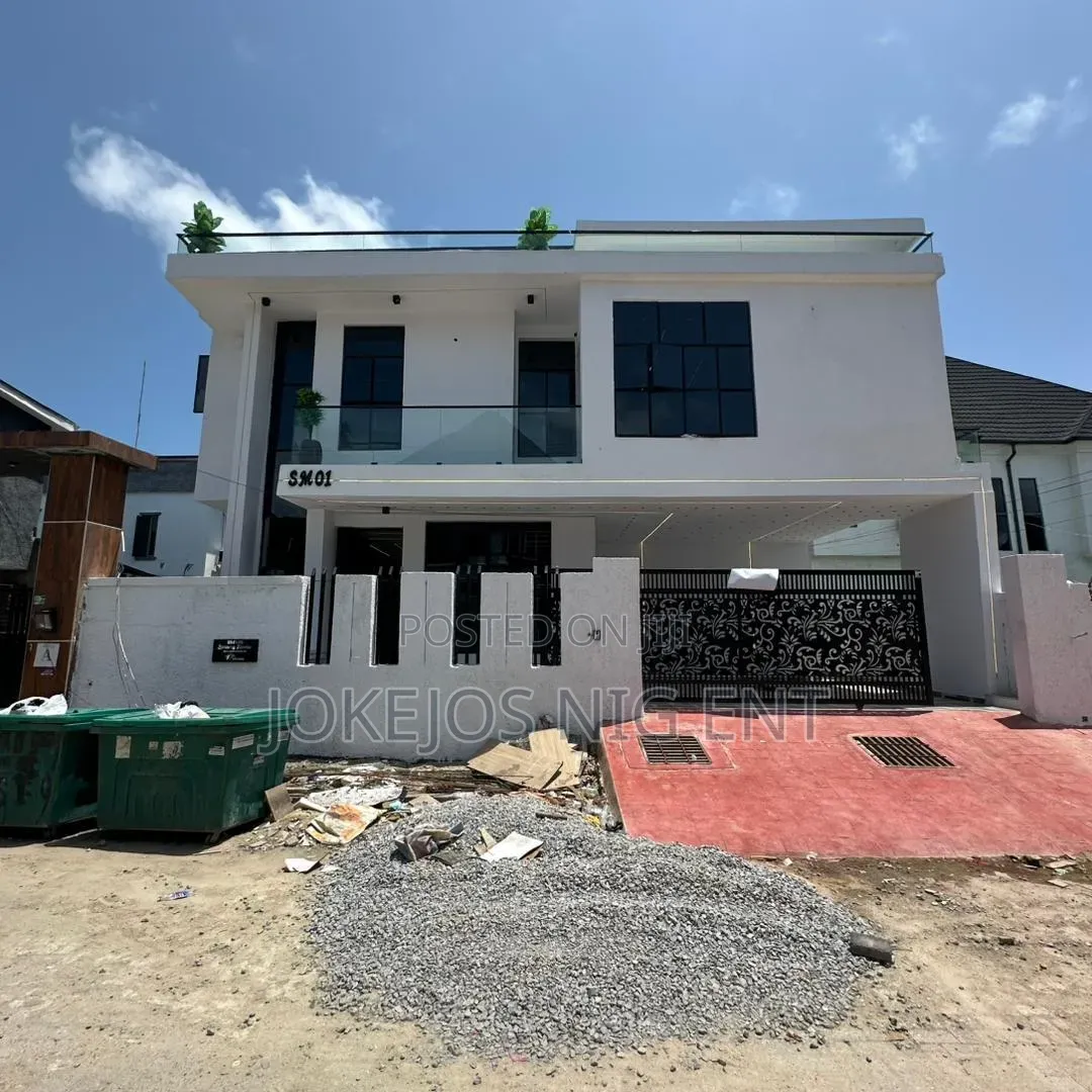 4bdrm Duplex in Ikota Gra for sale in Ikota