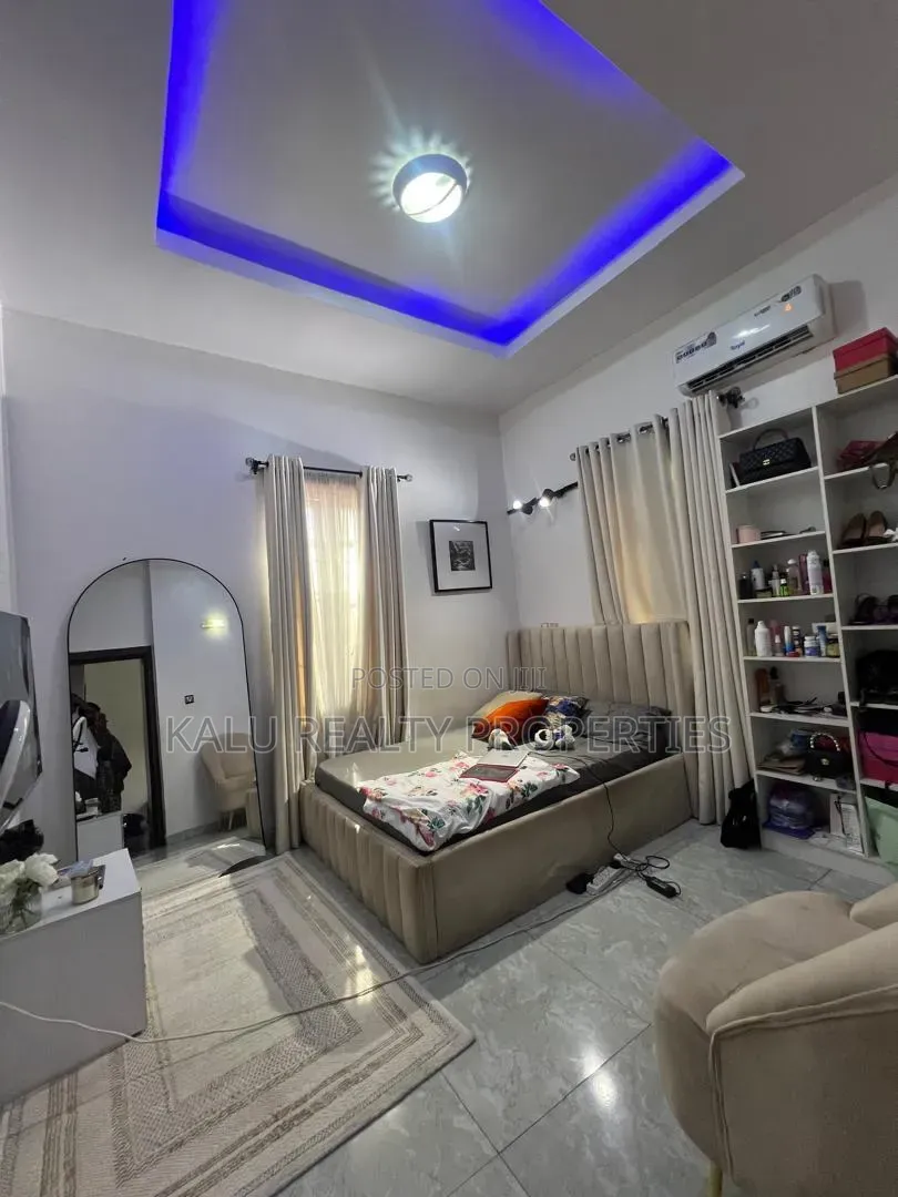 Mini Flat in Igbo Efon, Idado for rent in Idado