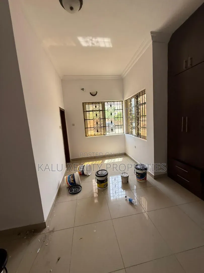 2bdrm Apartment in Ikate for rent in Ikate
